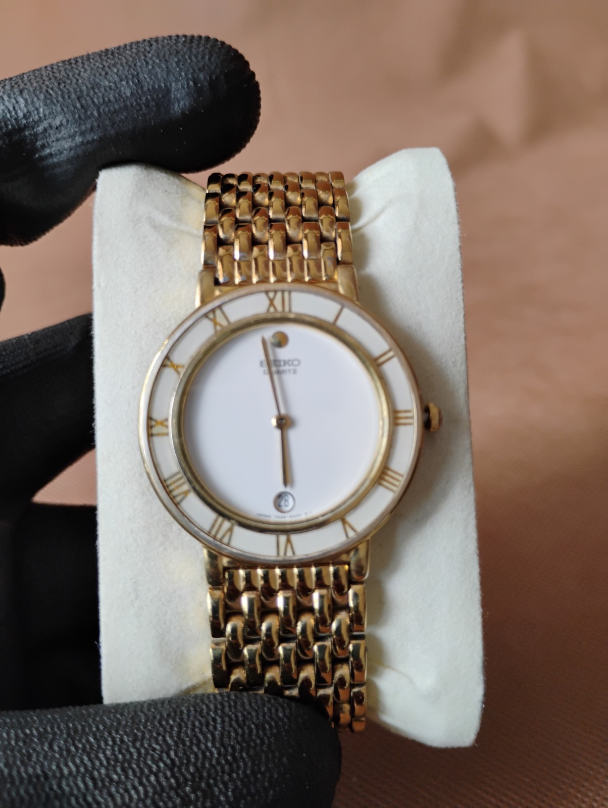 Seiko Two Tone Gold White 32mm with Roman Dial Unisex Watch