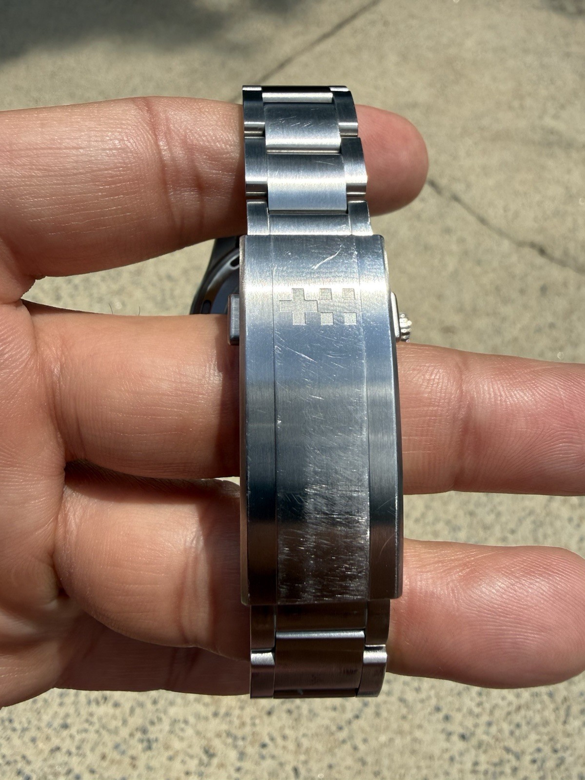 Christopher Ward C63 Sealander GMT 39mm