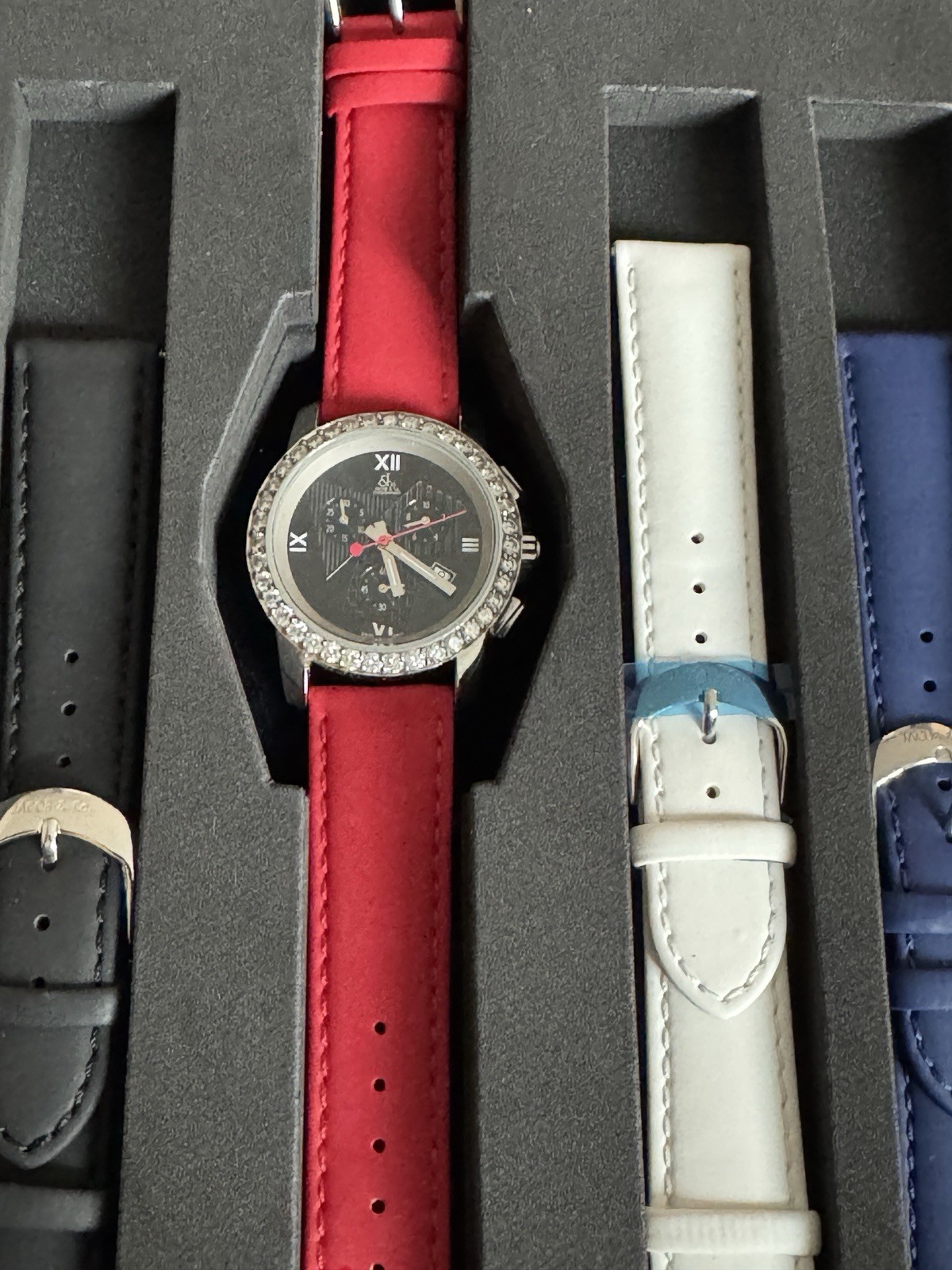JACOB AND CO CHRONOGRAPH WATCH 38mm Diamond Bezel Complete Box Extra Str G2U