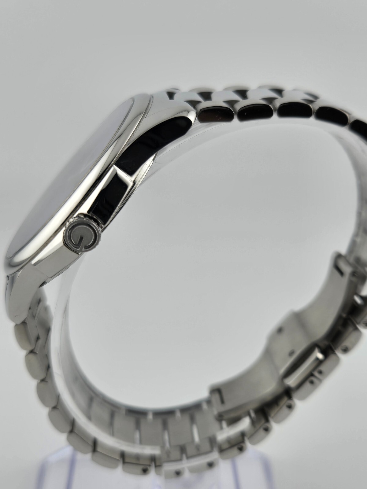 Gucci Men’s G-Timeless Blue Dial Stainless Steel Watch – YA126371 ($1150 MSRP)