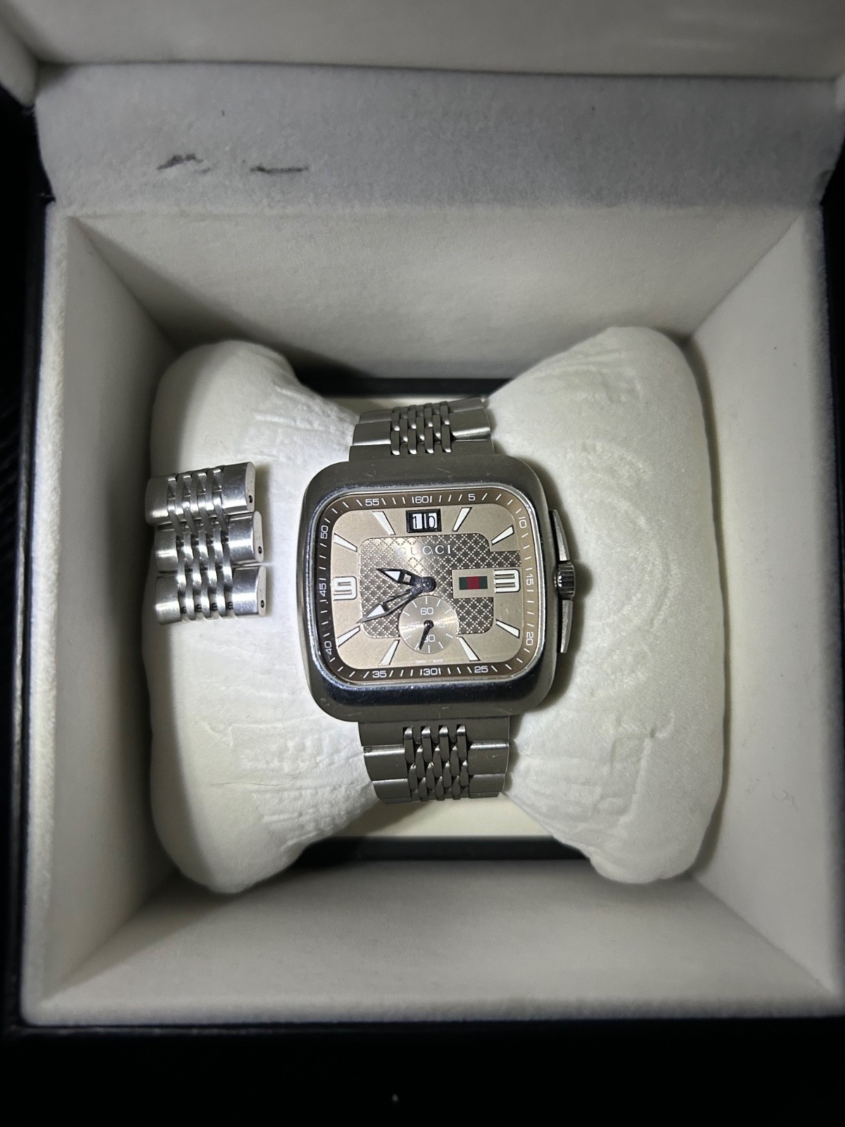 GUCCI G coupe YA131301 Silver mens watch used