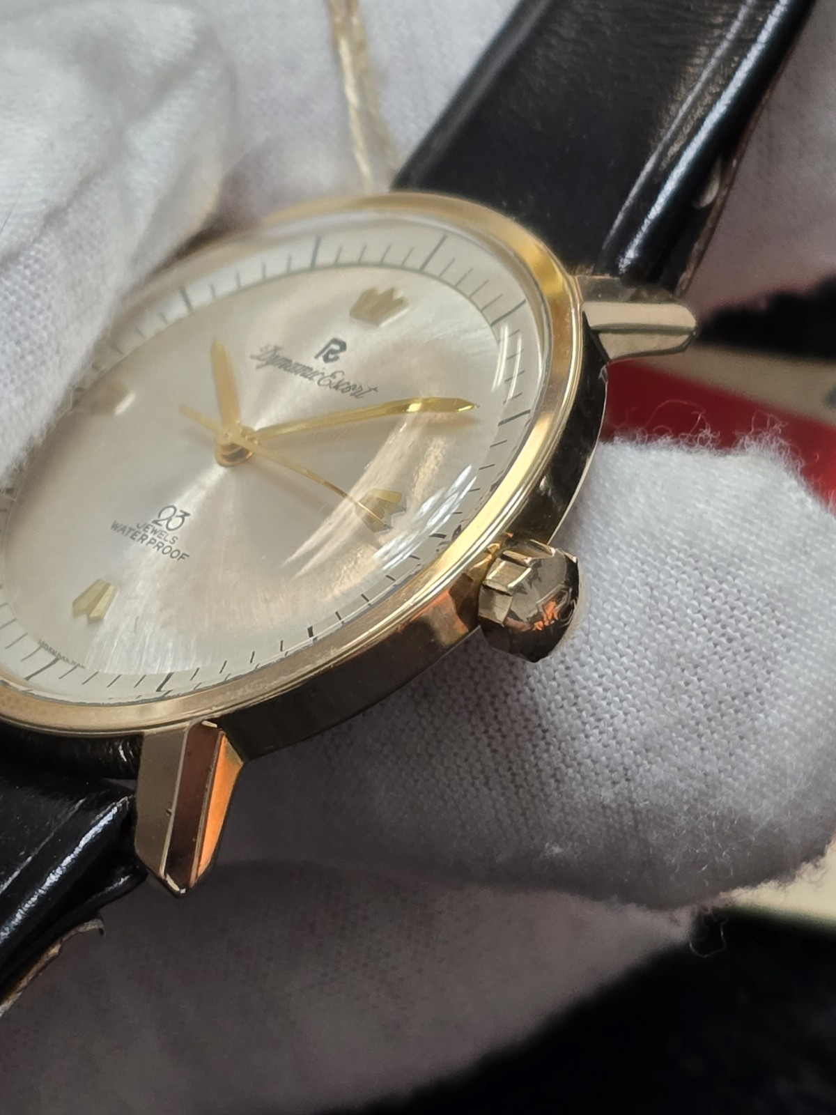 NOS Vintage 1960s RICOH Dynamic Escort 23 Jewel Manual Wind Gent’s Watch 61102