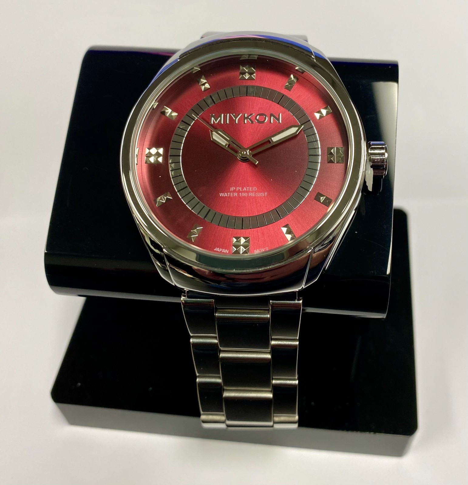 Miykon Silver Stainless Steel Men’s Wristwatch Burgandy 44mm (Y2A52-1R40)