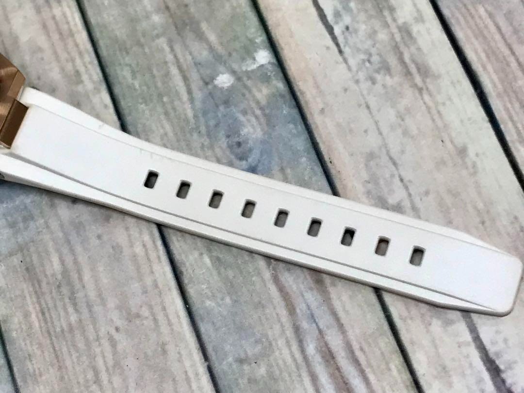 Duty Paid US Only CASIO G-Shock G-MS BABY-G MSG-W200G white USED working