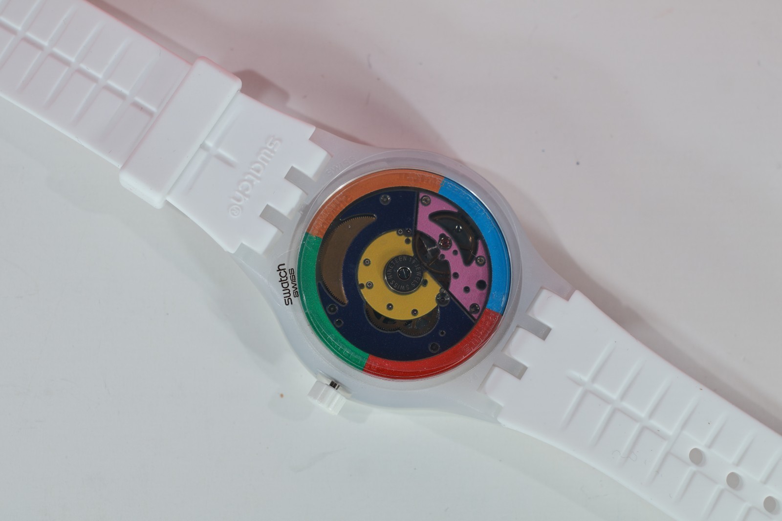 New Limited Swiss Swatch Automatic Watch SISTEM51 Sistem WHITE SUTW400 42MM Lumi