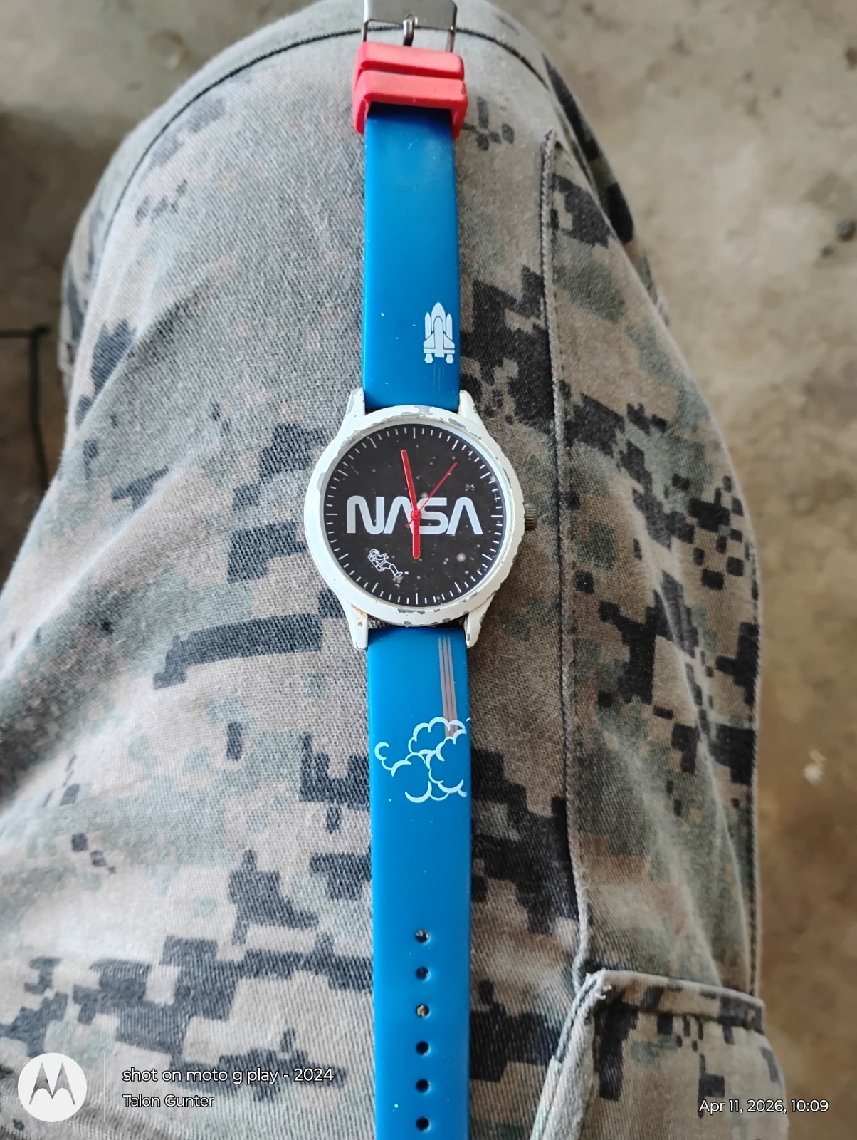 2019 nasa space Shuttle theme accutime watch