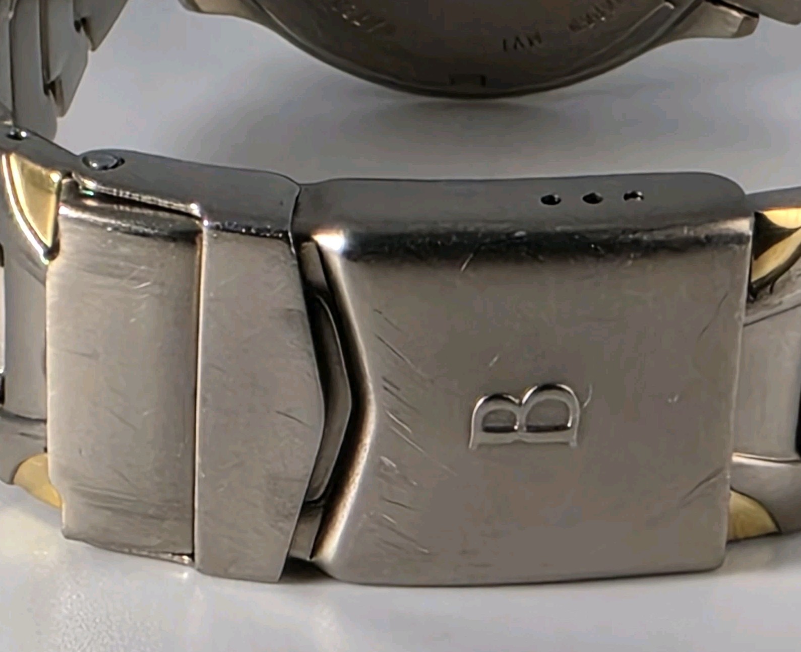 BULOVA SOLAR MILLENNIA TITANIUM SILVER GOLD TONE WATER RESISTAN 35mm GOLD DIAL