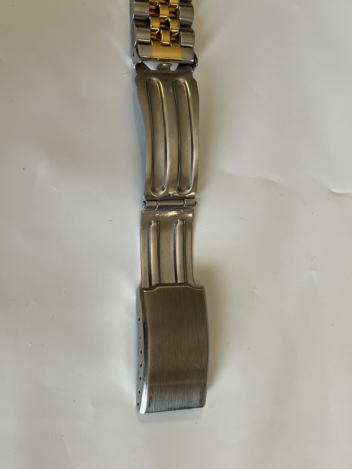 Vntg Suntime Military Wristwatch w/ Two-Tone Metal Band ~ Engraved AM 1941-60