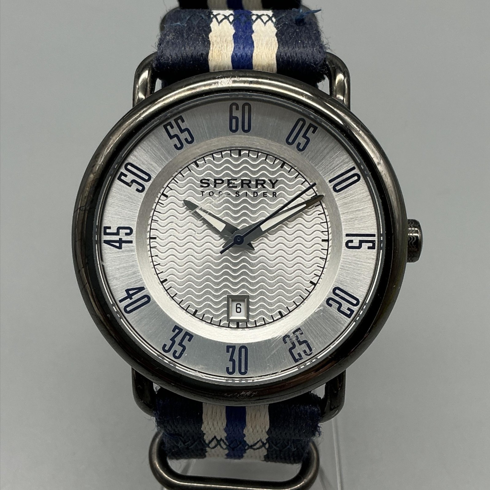 Sperry Top-Sider Mens Watch 45mm Blue White Stripe Nylon Date New Battery