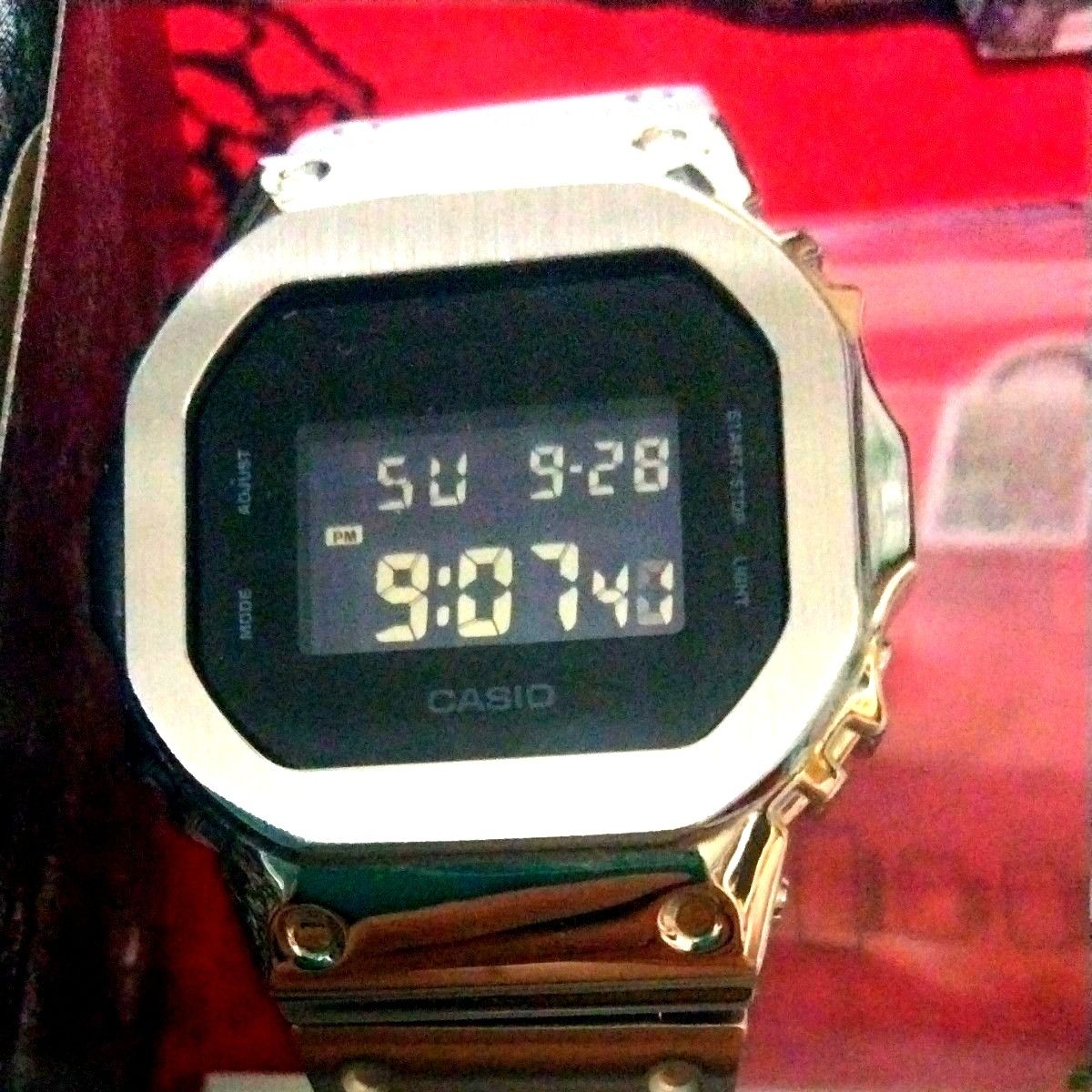 CASIO G SHOCK DW5600 Digital Wristwatch Silver Full Metal Specification