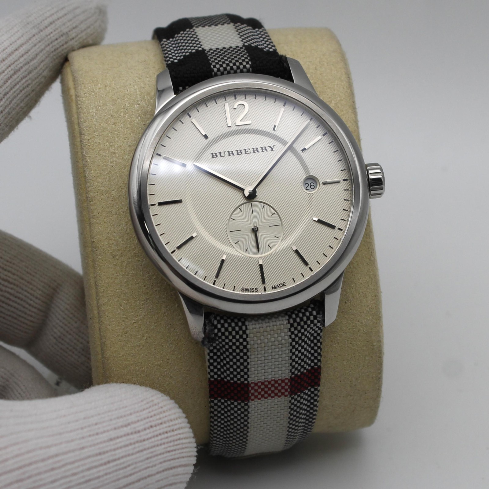 Burberry The Classic Stainless Steel Silver Dial Quartz Unisex Watch BU10002