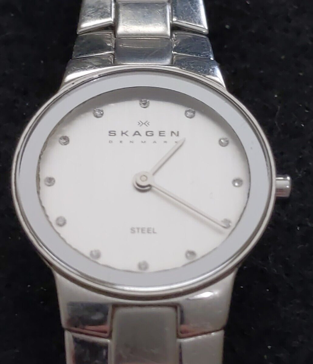 Skagen 430SSXD Ladies Stainless Quartz Mineral Crystal Wristwatch