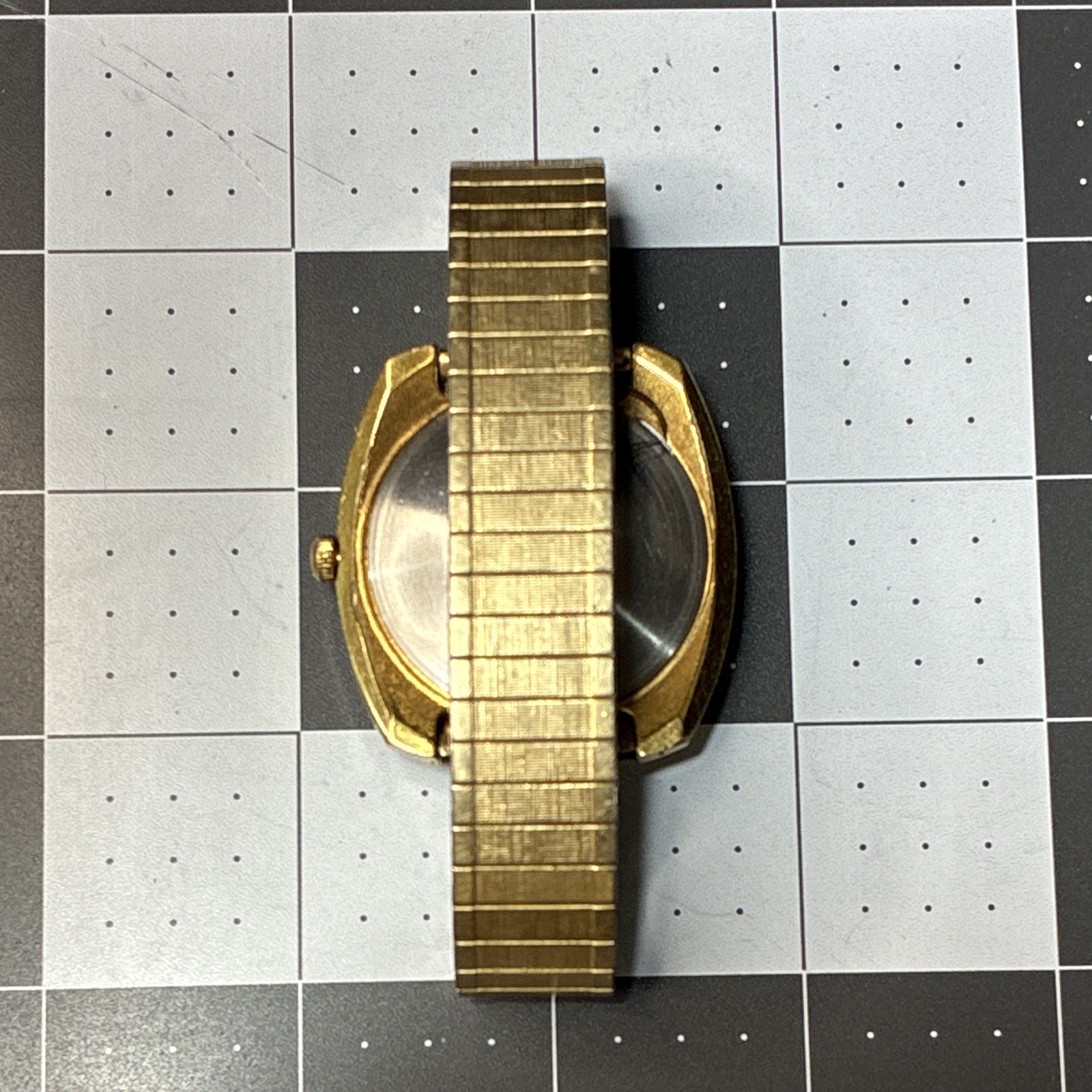 Vintage 1970s Timex Electronic UFO Cushion Case Watch 39.7mm Jumbo Day Date Runs