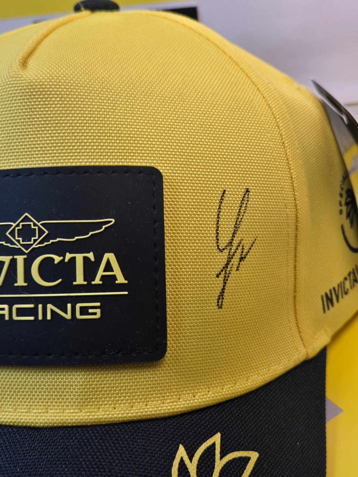 Invicta Special Edition Replica Racing Car w/ S1 Rally Watch & Autographed Hat!!