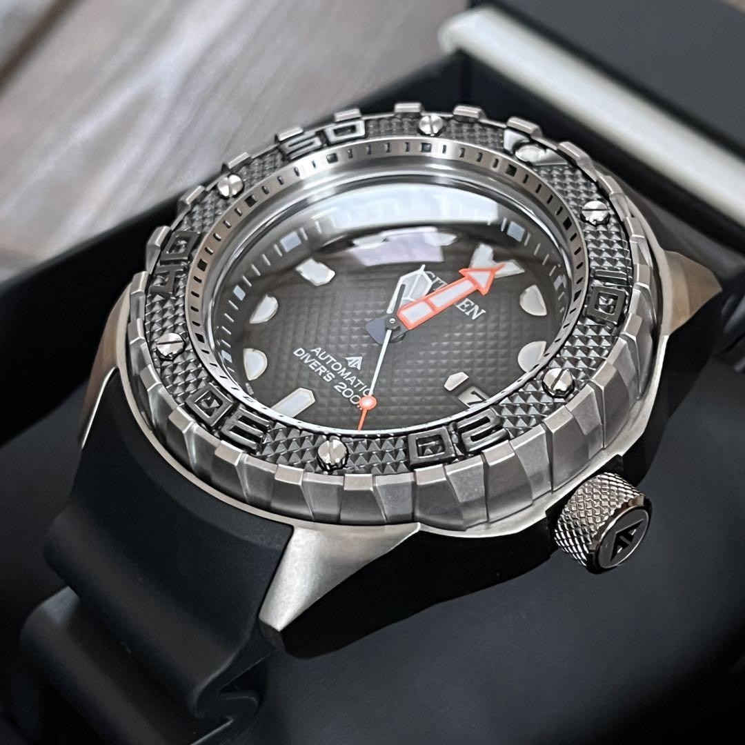 Condition Citizen Promaster NB6004 08E Diver’s Watch Titanium