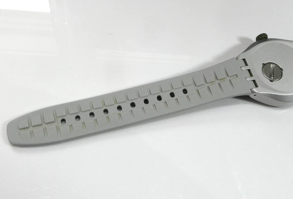 A Superb and Rare 2015 SWATCH IRONY XLITE BIG YES4004 GO CLIMB, MINT BOX PAPERS