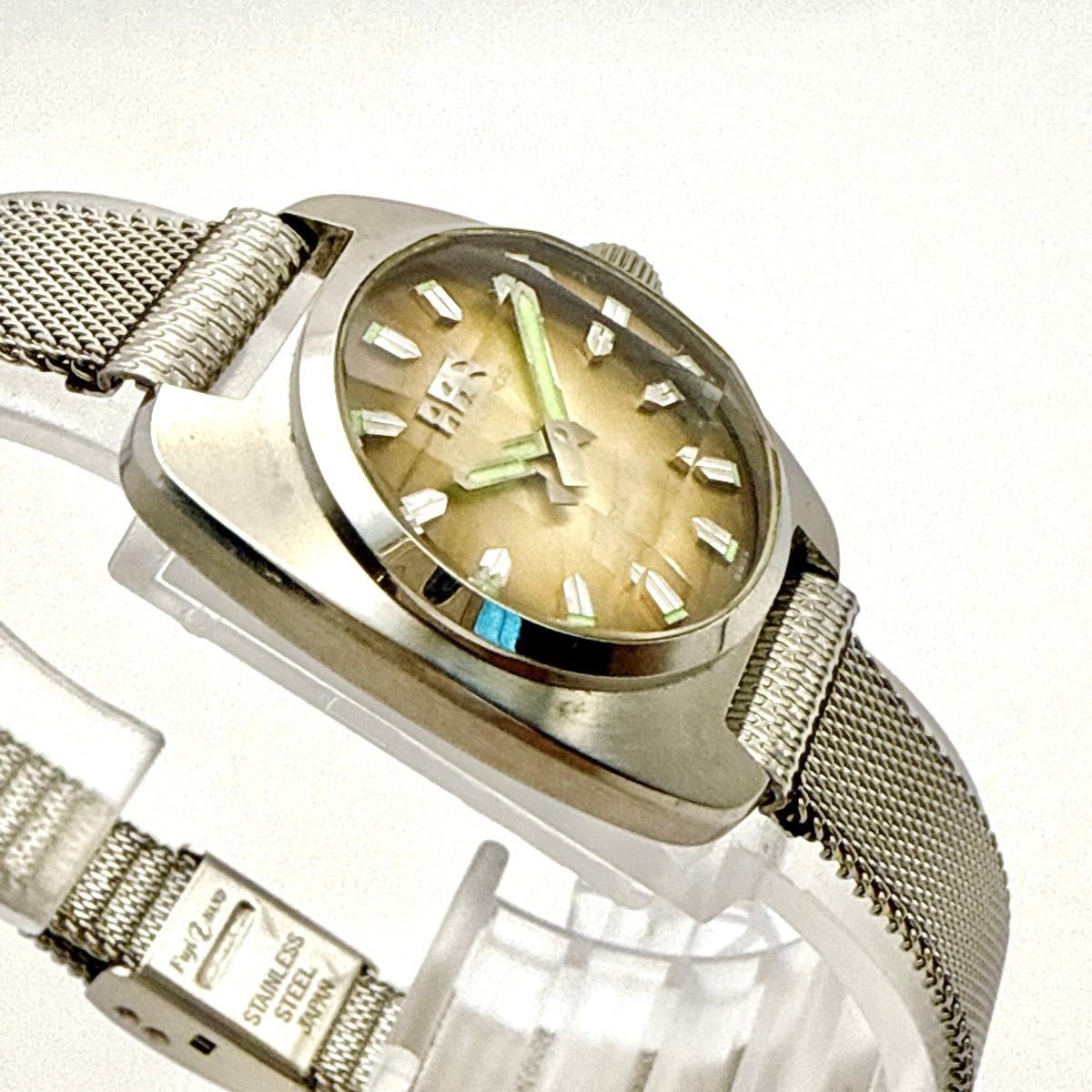 A109 Working Excellent Condition Antique TECHNOS Starlady Tonneau Case Cut Glass