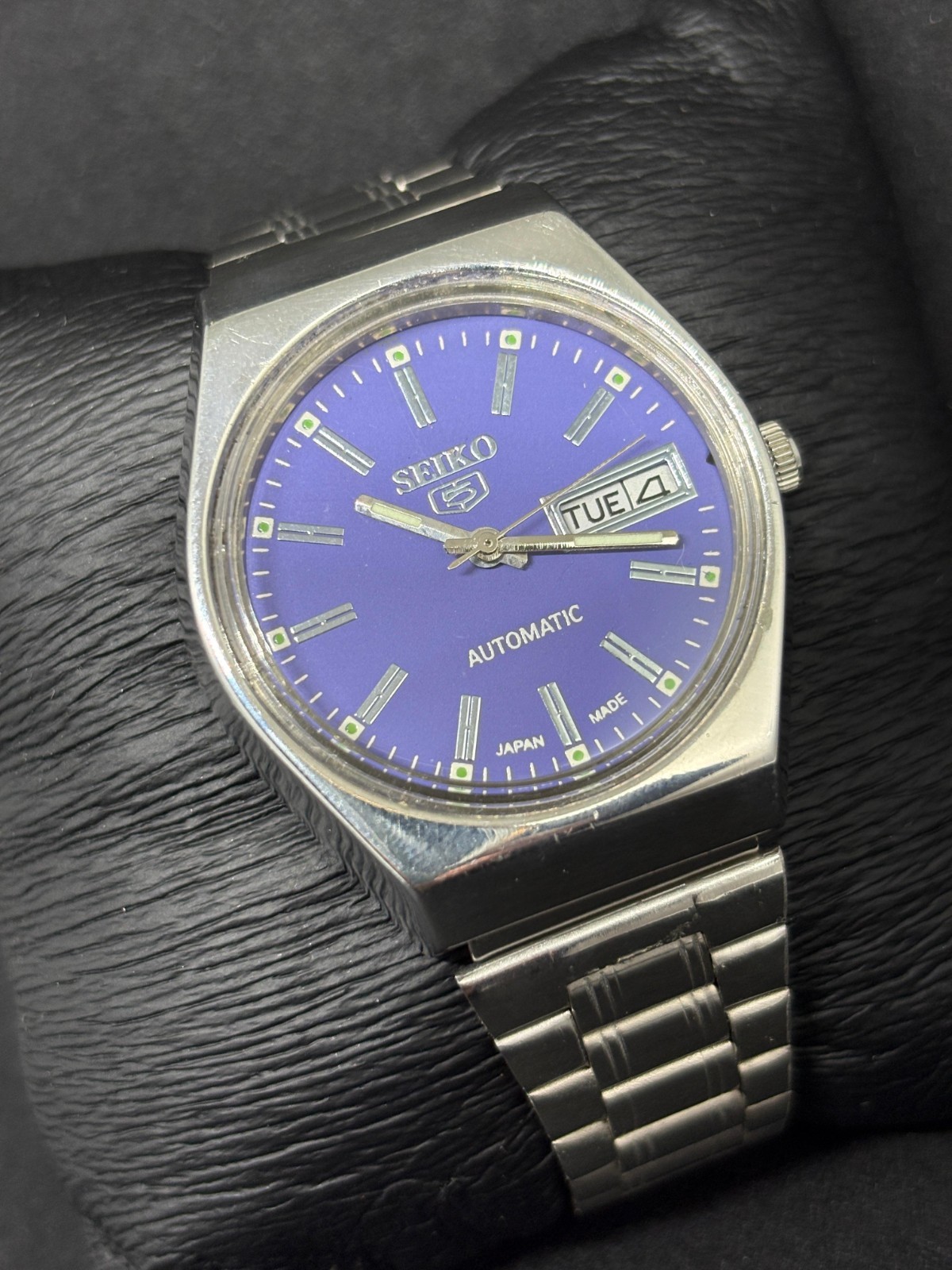 Vintage Seiko 5 Automatic Day/Date Japanese Men’s Wrist Watch