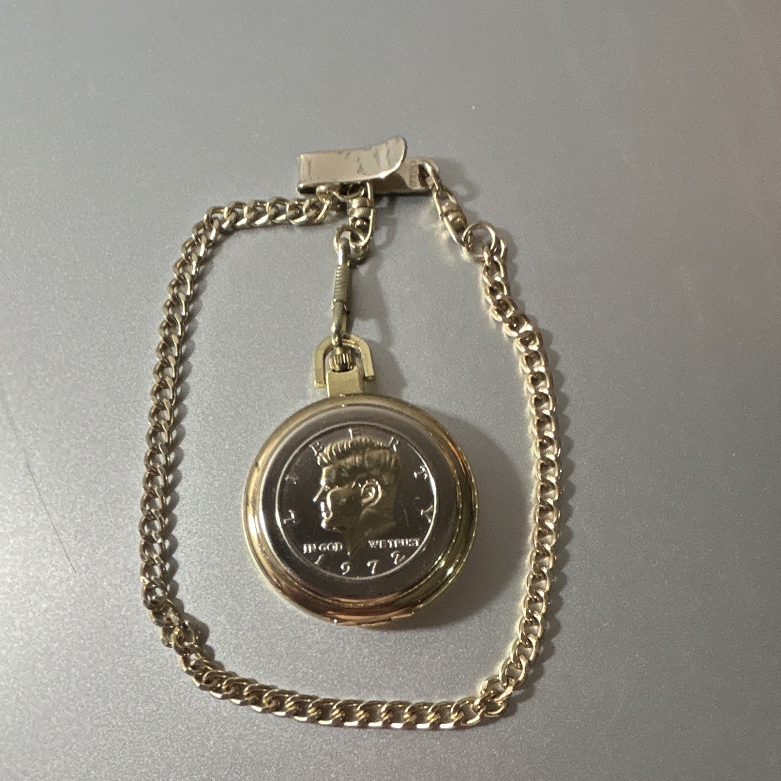 Gold Tone Full Hunter Quartz Pocket Watch w/ Chain Kennedy Half Dollar Design