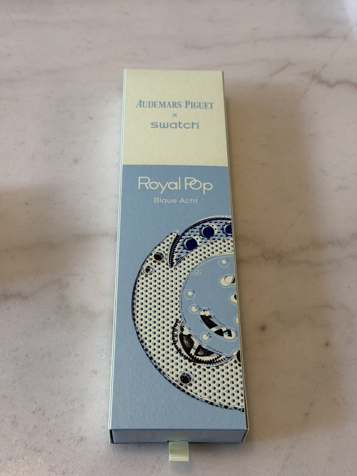 Swatch x Audemars Piguet AP Bioceramic Royal Pop Blaue Acht