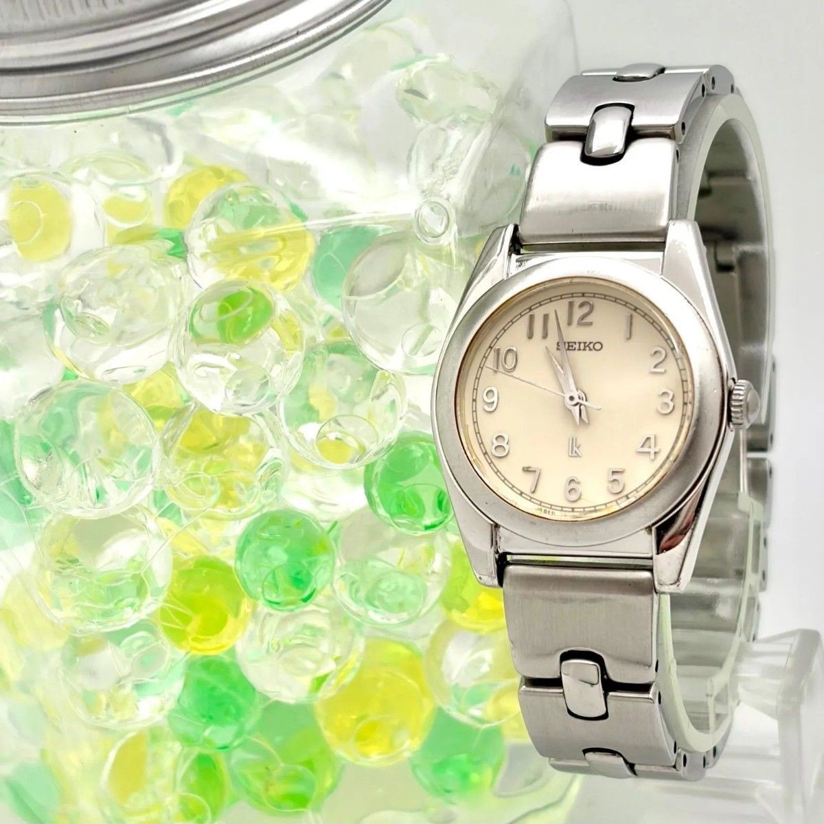 Seiko 4N21-0980 Women Solar Wristwatch Silver Dial