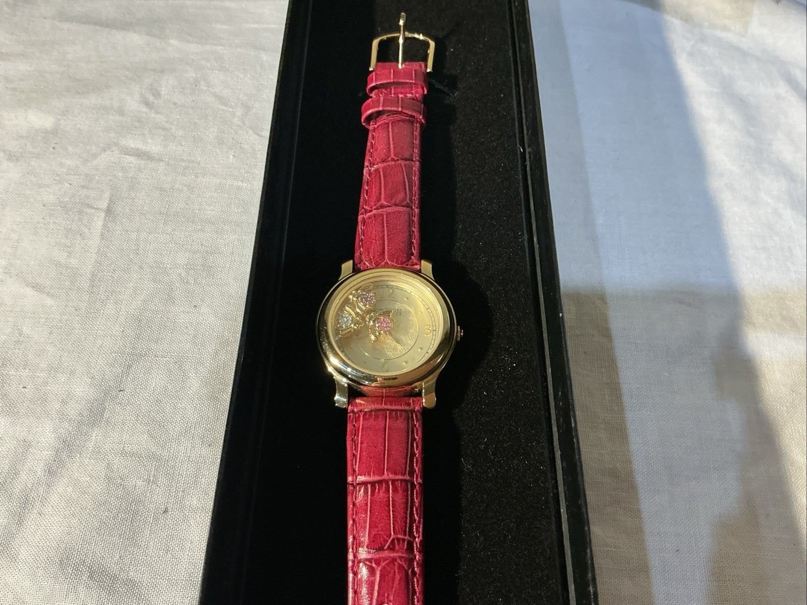 Vtg Joan Rivers Classics Leather Watch Bees Charms Japan Movement RARE *NEW BATT