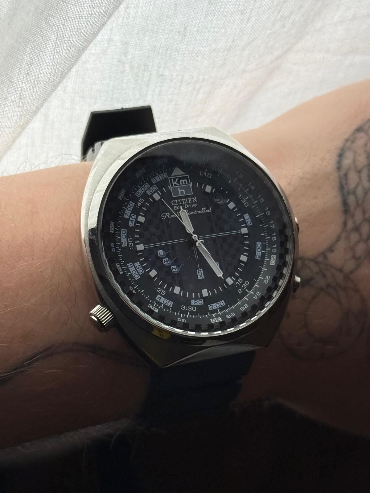 citizen eco-drive mens radio controlled watch