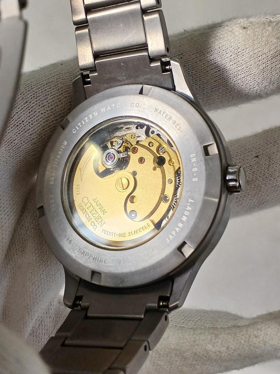 CITIZEN NJ0091-88A wristwatch