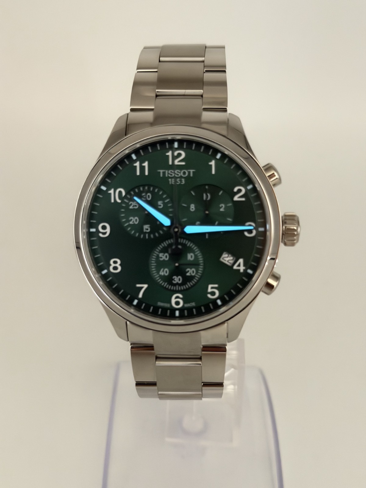 MOVADO Series 800 2600142 Chrono Quartz Black Dial Watch 42mm