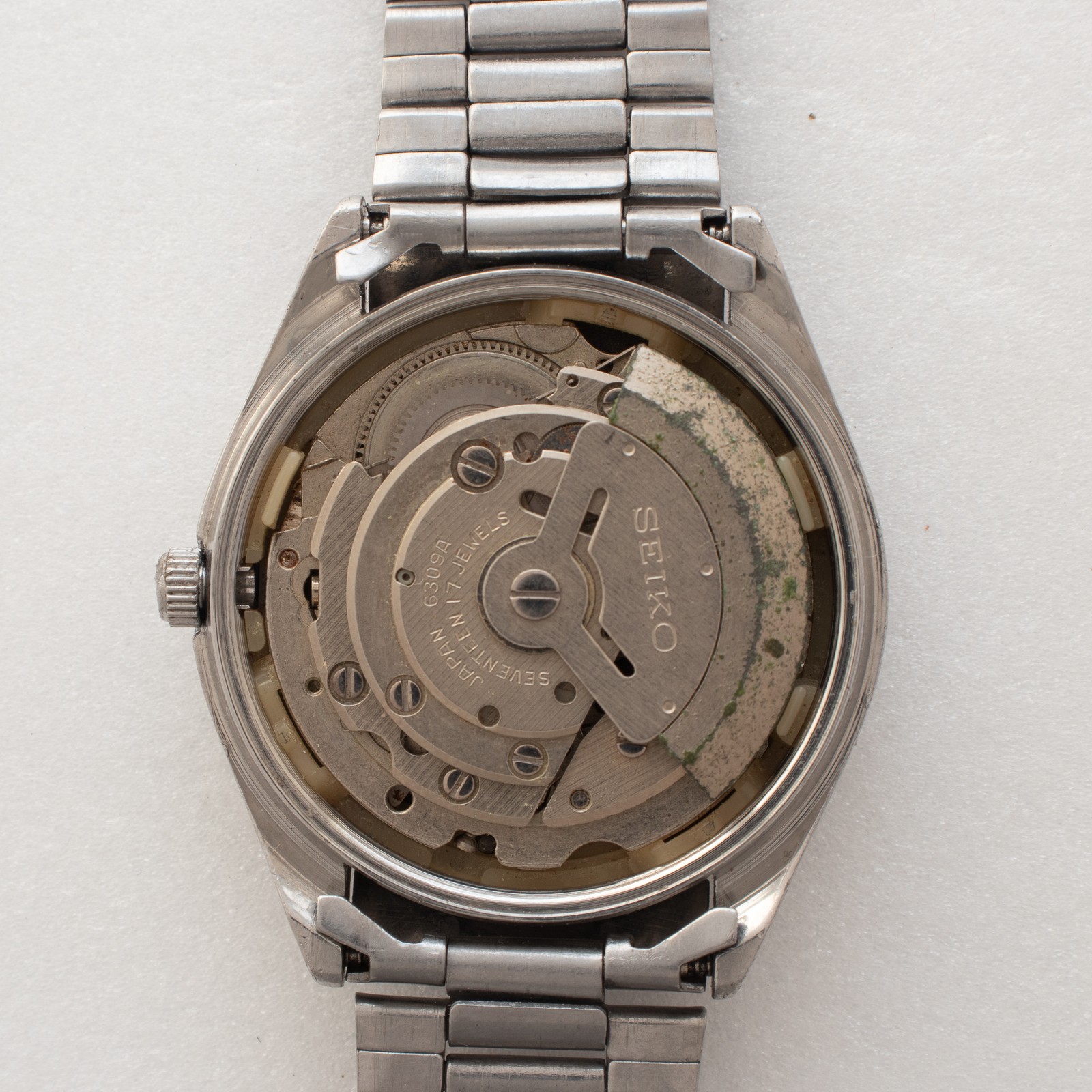 Vintage Seiko 5 Automatic Dark Blue Dial Silver Accents 6309-720B Men’s Watch