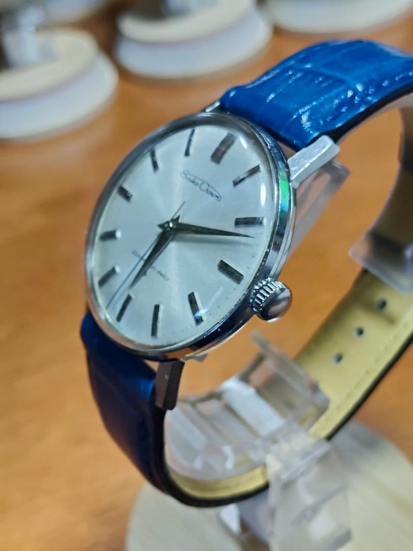 Seiko Crown Manual Wind Wristwatch 21 Jewels OH Completed October 2023