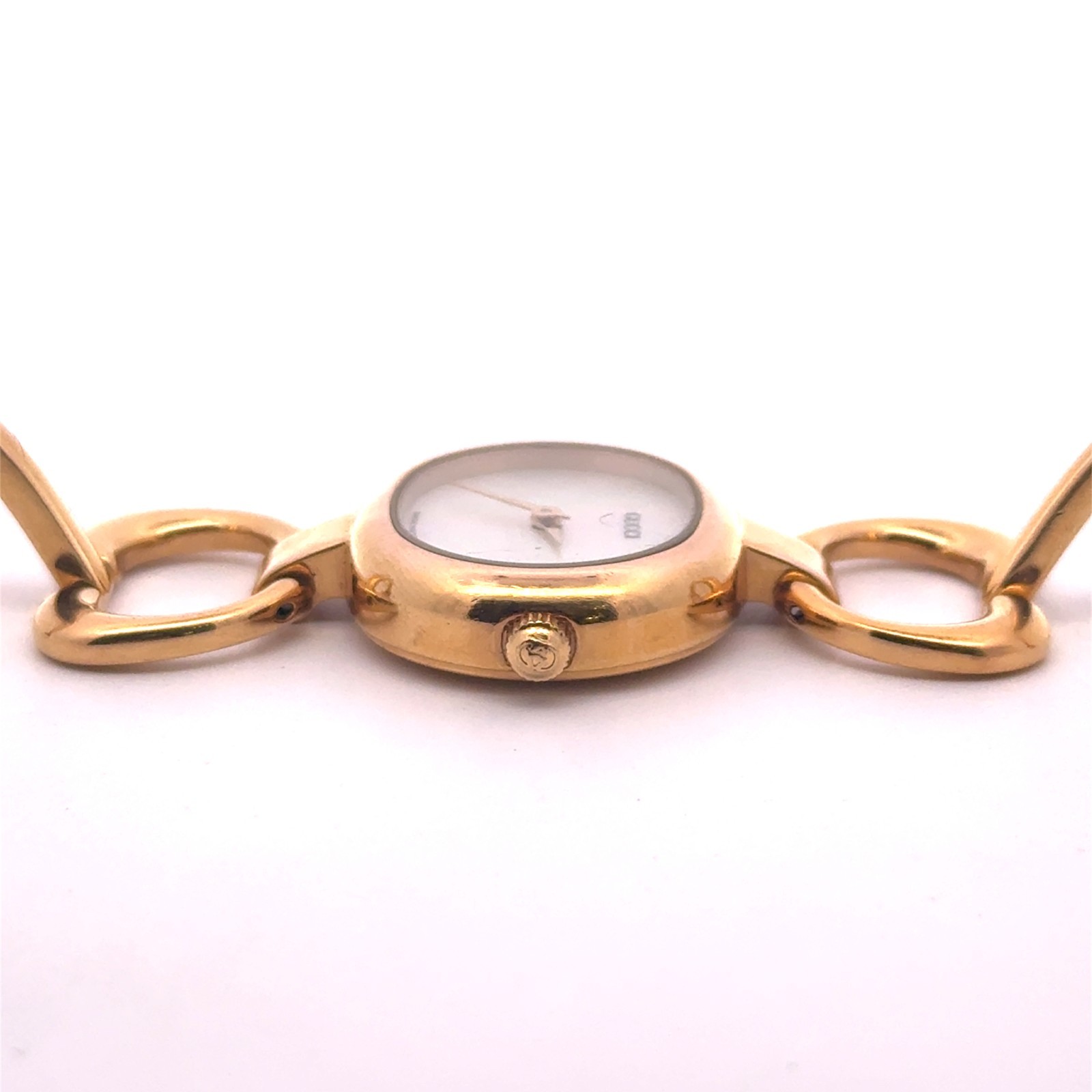 Vintage Gucci 1600 Gold-Plated Mother of Pearl Dial Quartz Ladies Watch 26mm