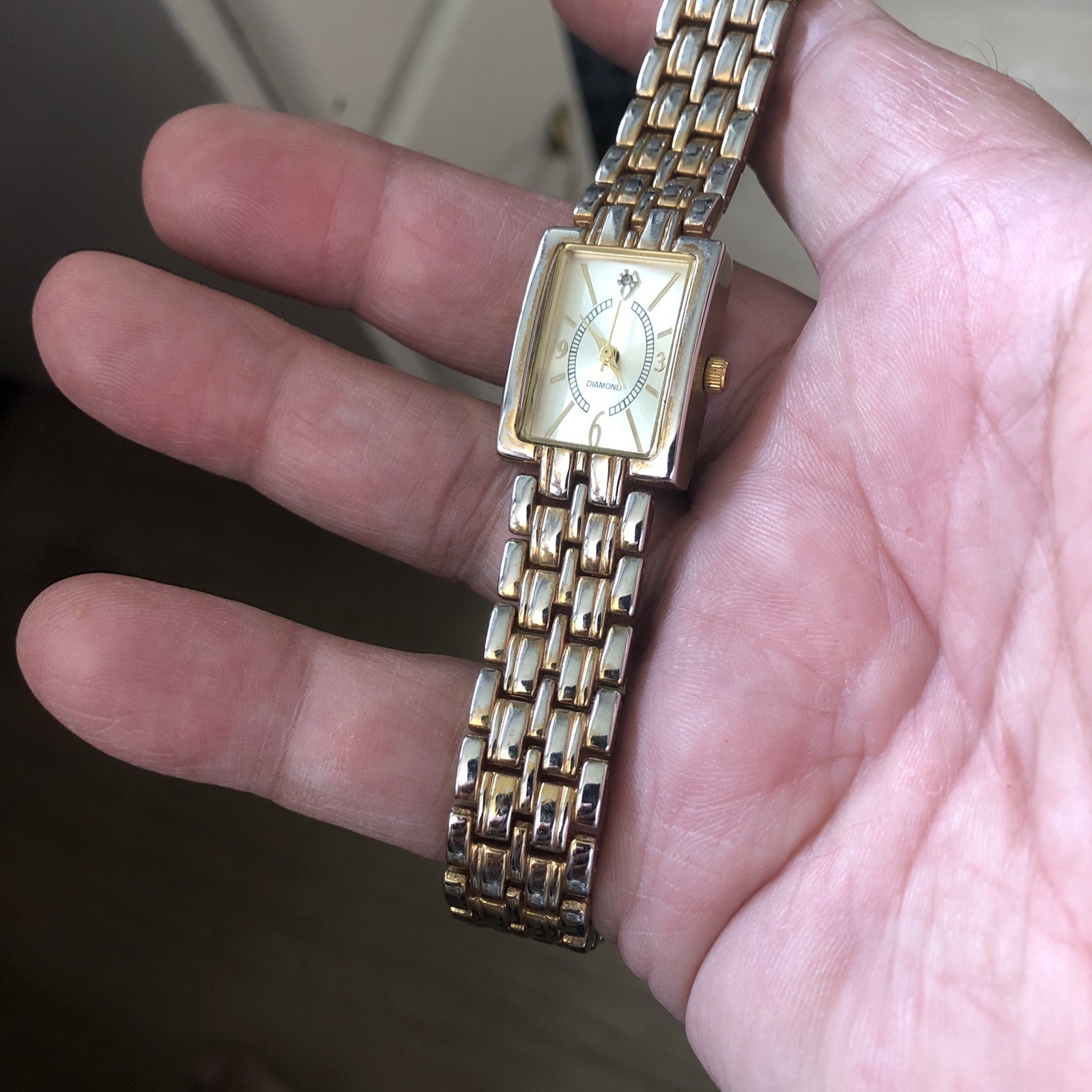 Allude Tank Watch NEW BATTERY