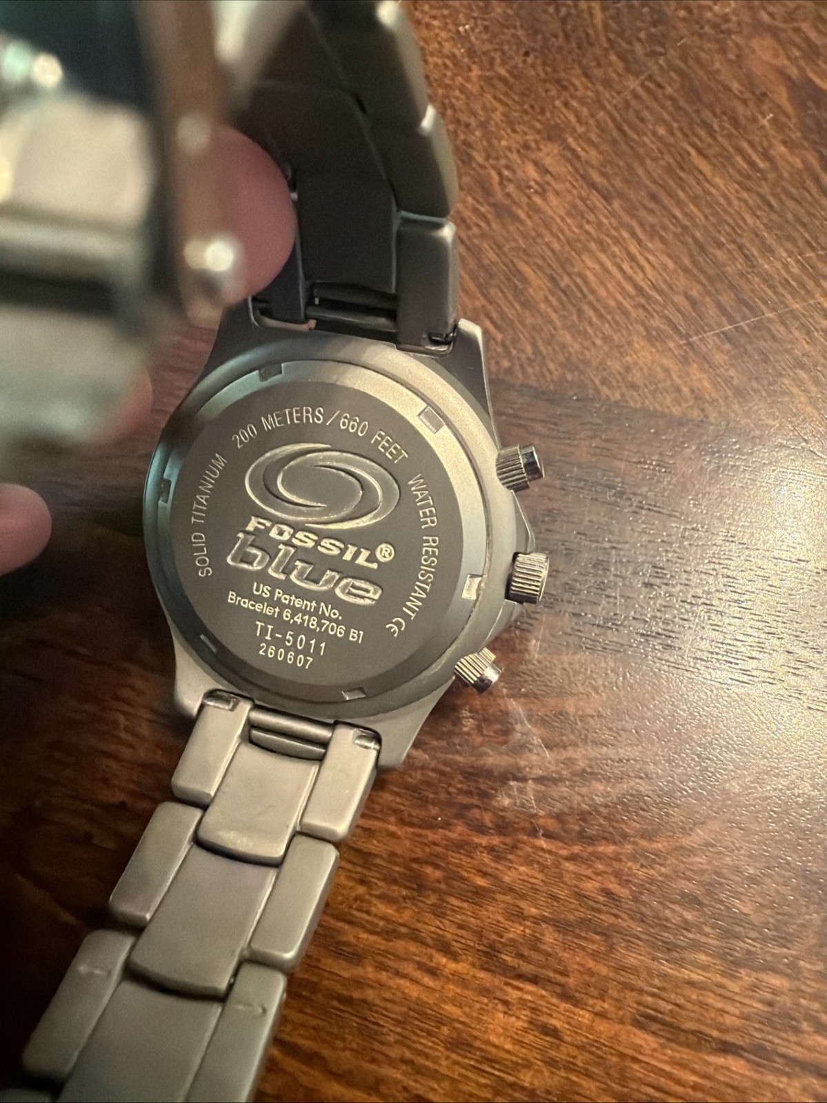 Fossil blue titanium watch With Case (don’t Know If Case Belinda To Watch