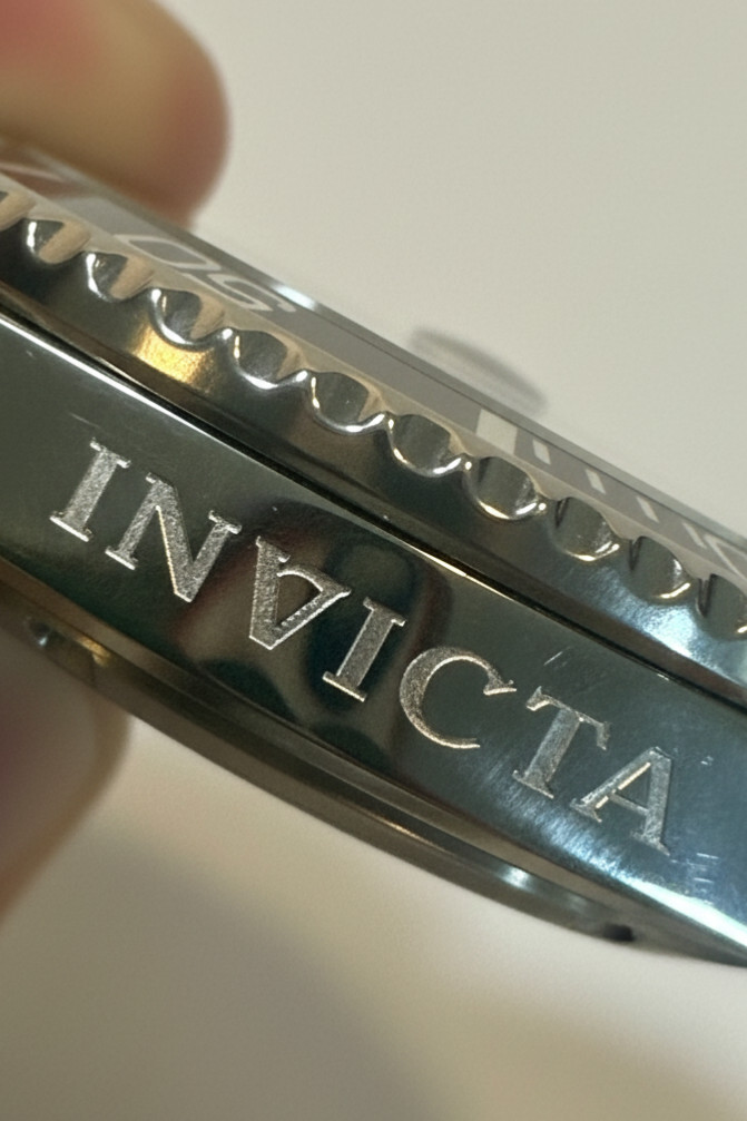 Invicta Pro Diver 42mm Black Dial Bezel Stainless Steel Mens Quartz Watch 50824