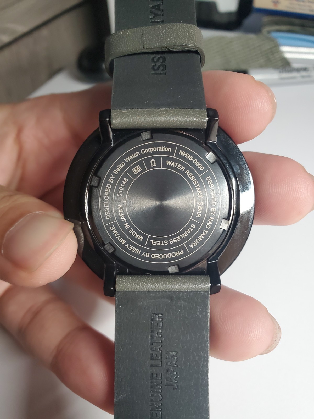 Issey Miyake Watch 1/6 Nao Tamura Design NYAK701 Leather Analog Used
