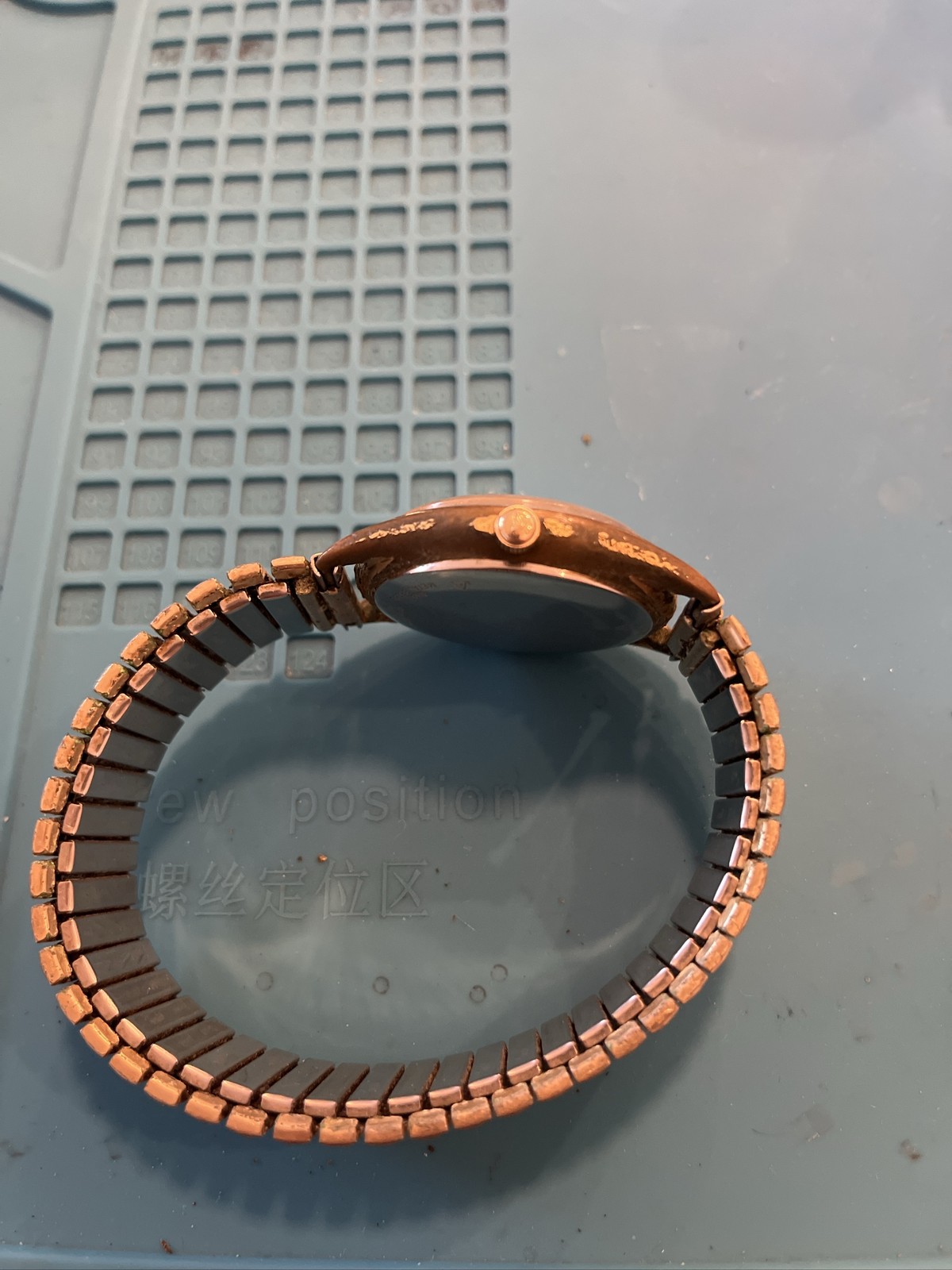 Benrus Automatic 25 Jewel Men’s Wristwatch Gold Tone Swiss