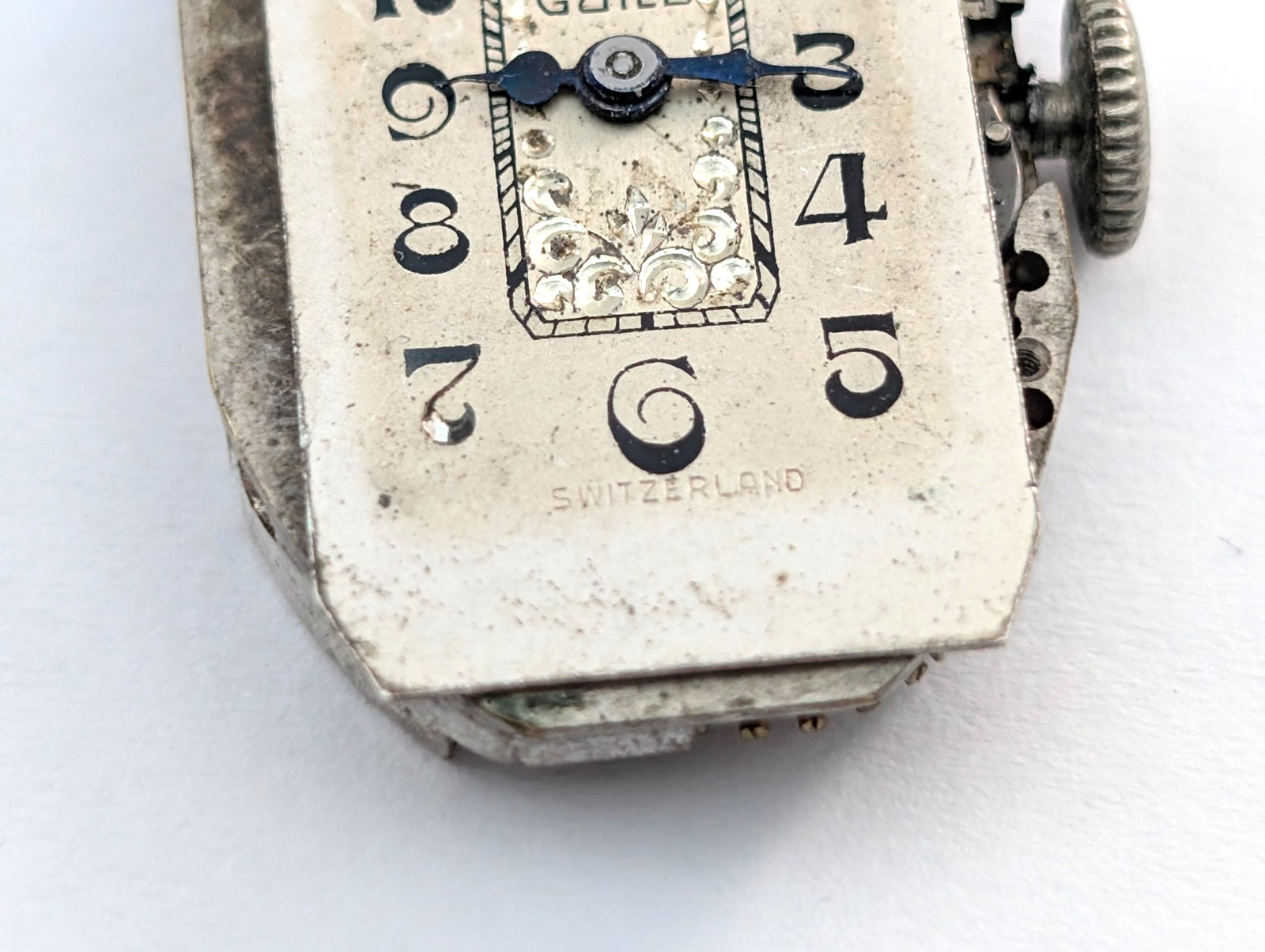 Antique GRUEN GUILD 835B 15j Art Deco Ladies 15mm Watch Movement PARTS or REPAIR