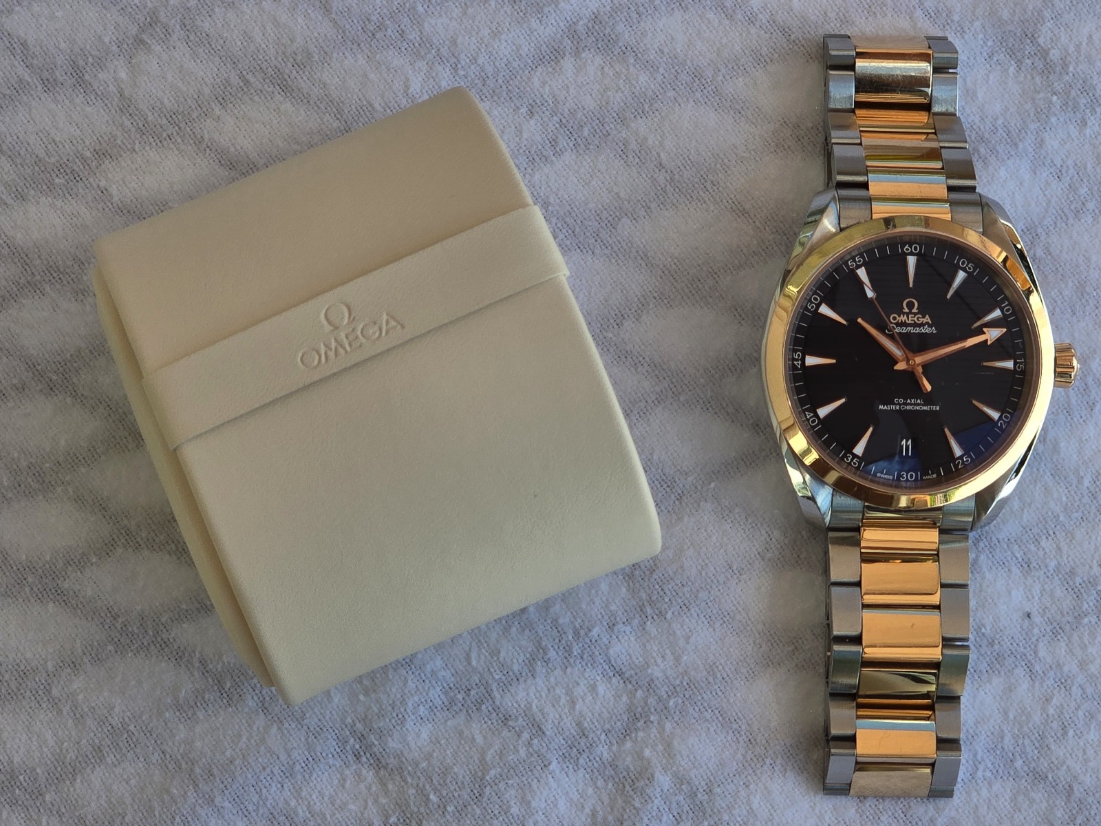 Omega Seamaster Aqua Terra 41mm Sedna Gold Steel Grey Dial 220.20.41.21.06.001