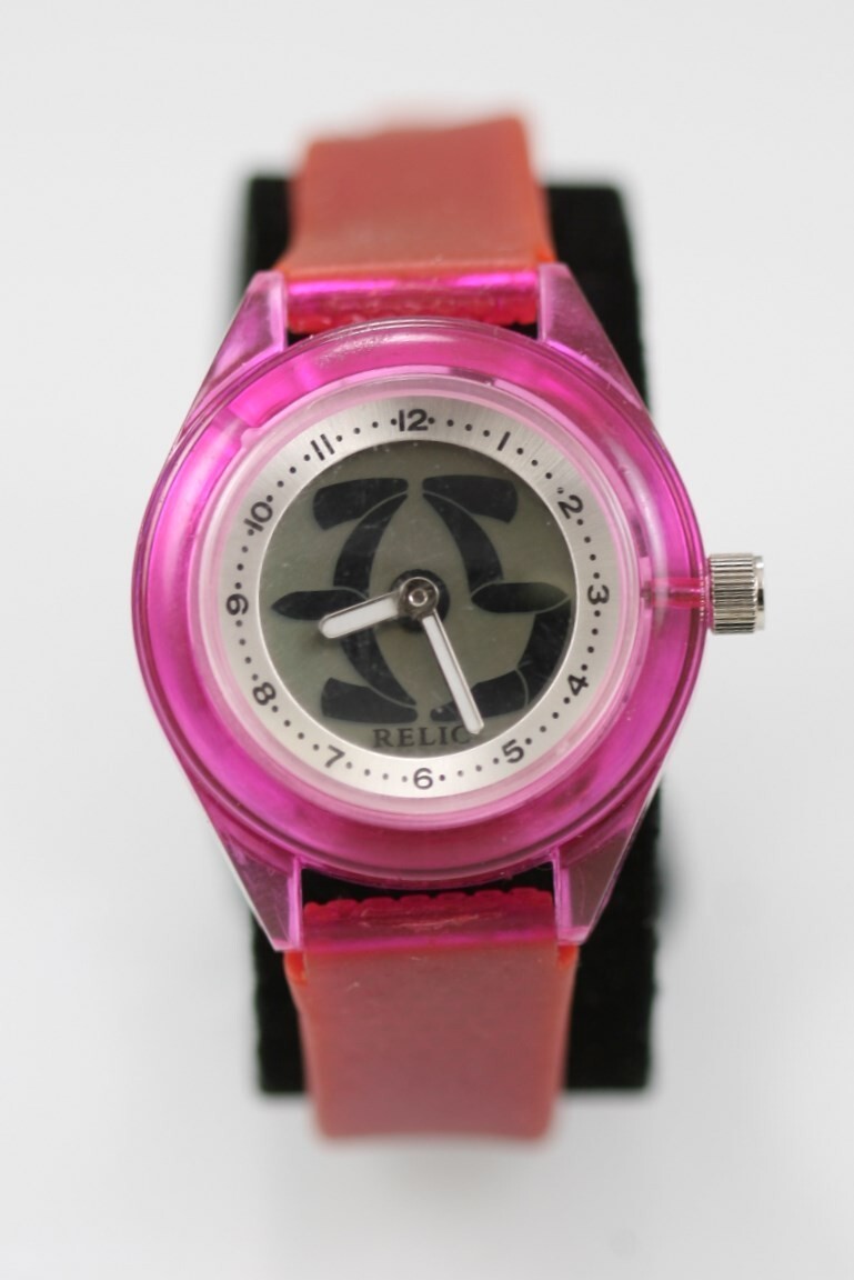 Relic Big Tic Women Youth Watch Pink Plastic WR Battery White Gray Quartz