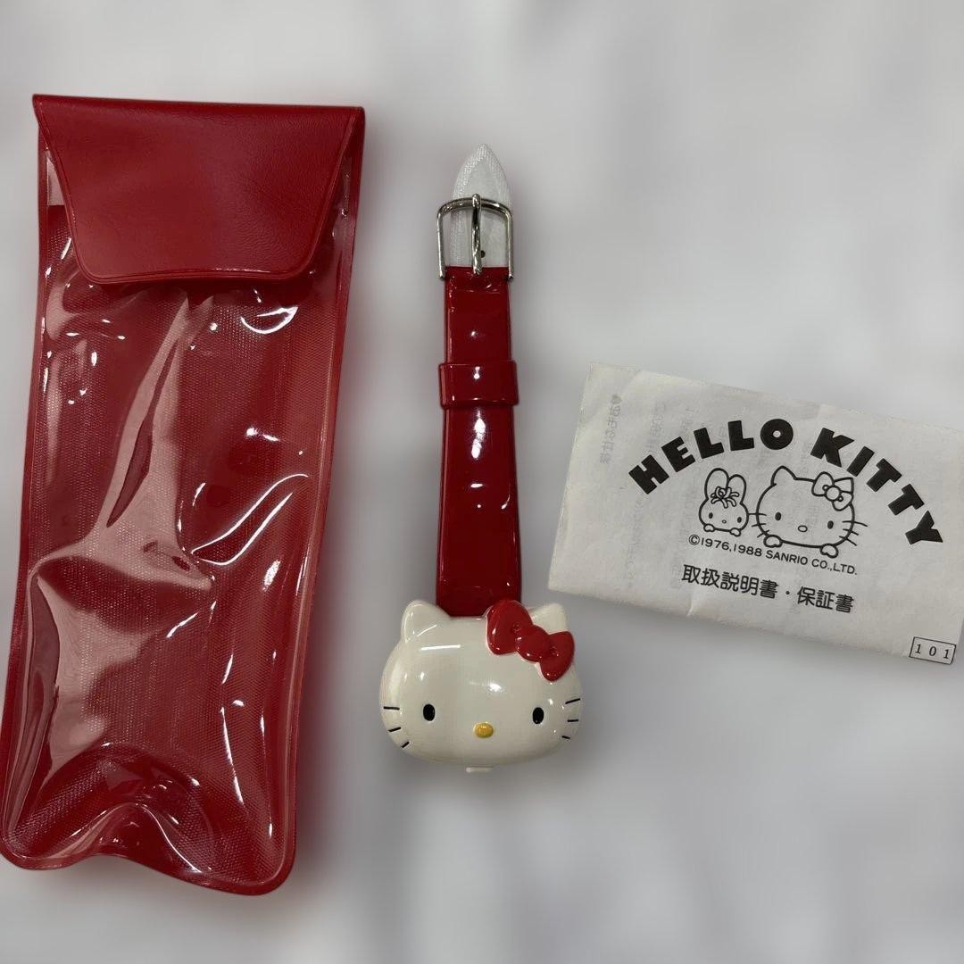 Heisei Hello Kitty Retro Analog Watch Red Classic Collectible Used
