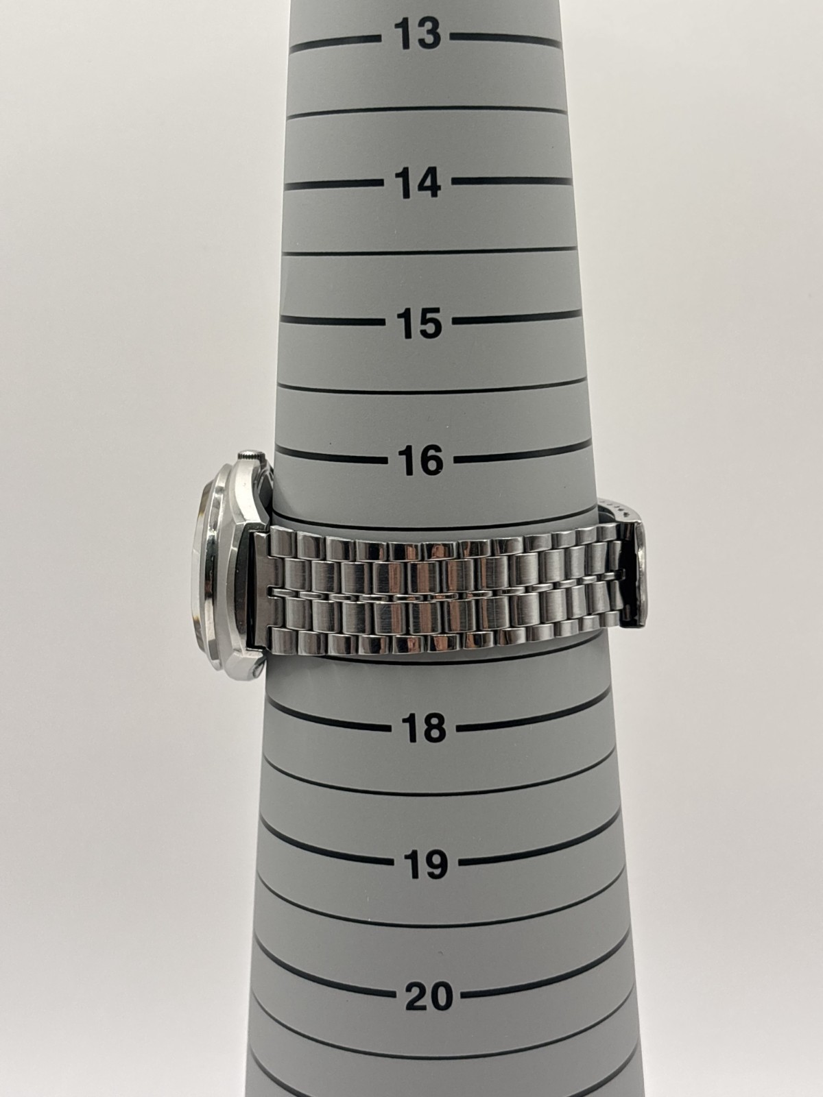Seiko LM Lord Matic 5606-7300 Automatic 25 Jewels Day Date Men’s Watch Japan