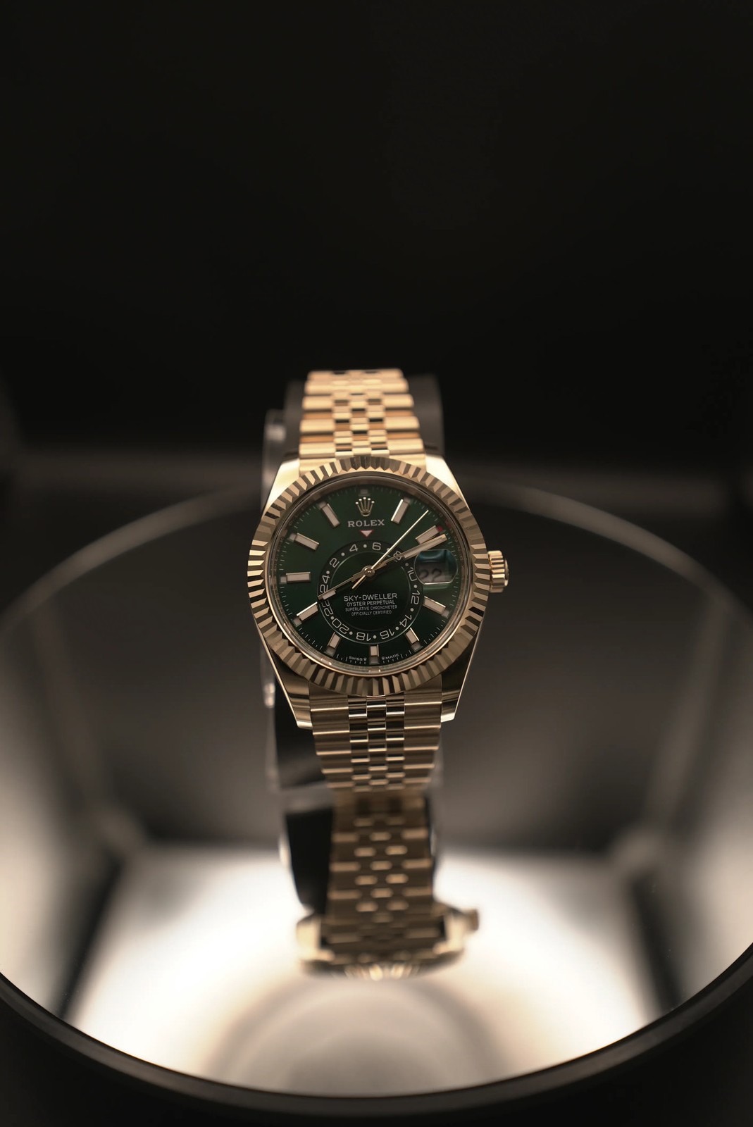 Rolex SkyDweller Green Index Dial on Jubilee 336938 Papers 2026