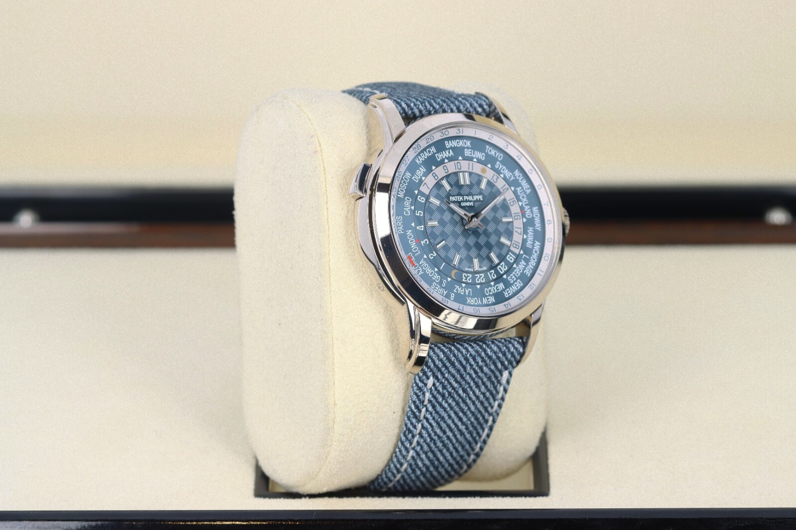 Patek Philippe Complications World Time 5330G-001, Blue/Grey Dial -White Gold