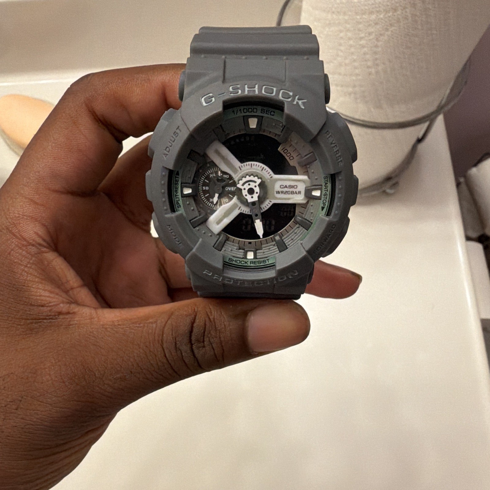G-SHOCK Shock-Resistant 200m Analog-Digital Quartz Gray Resin Watch