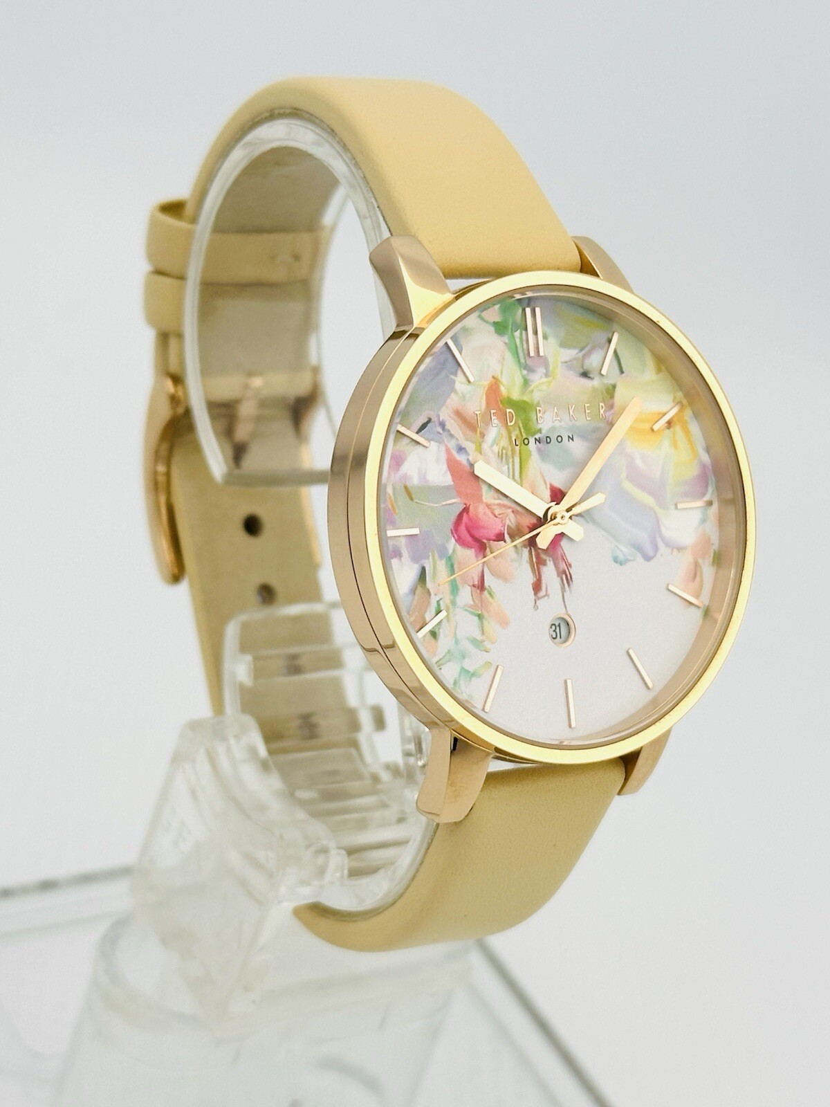 Ted Baker Women’s TE10026453 Multicolour Dial Cream LeatherStrap Rose Gold Watch