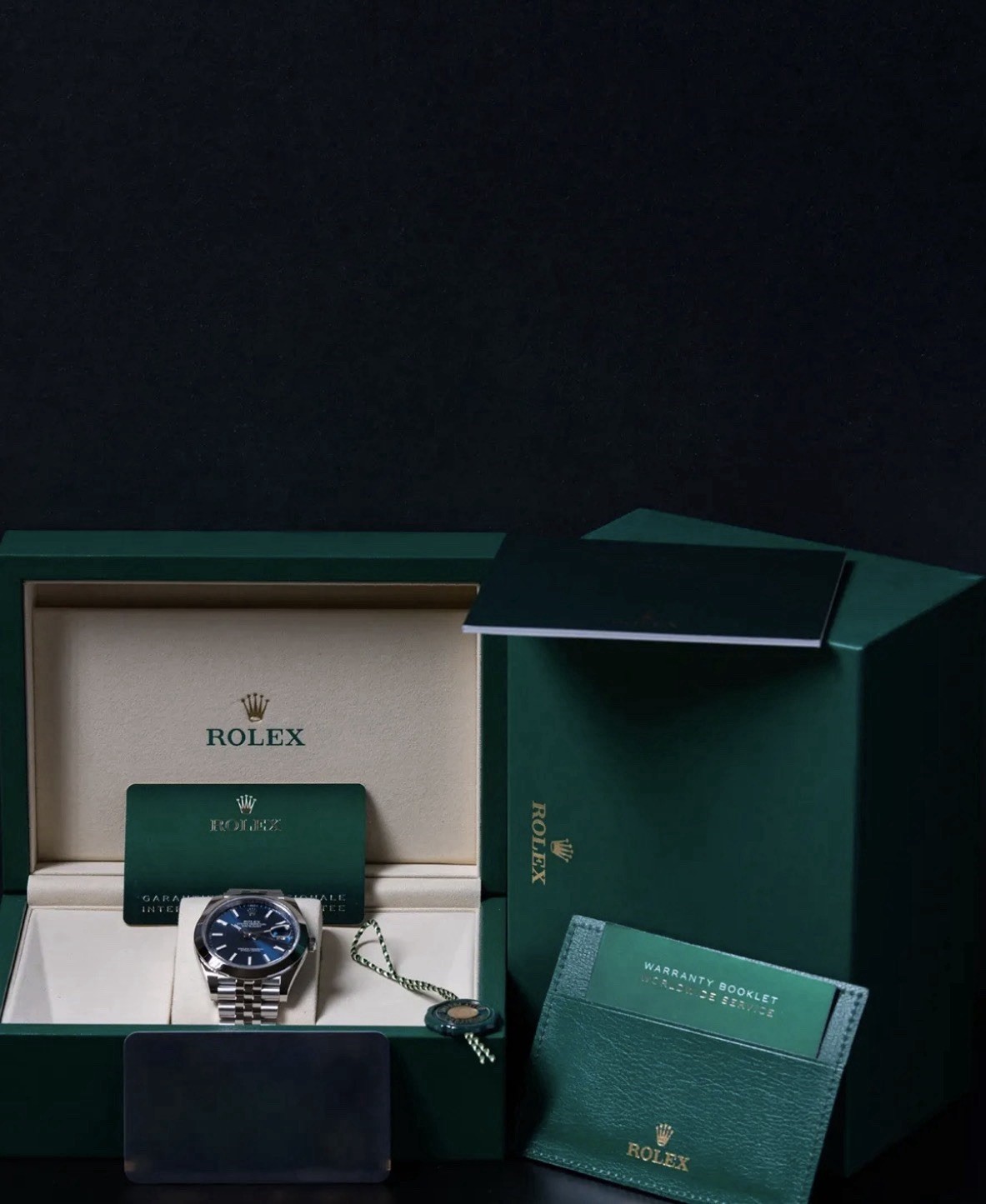Rolex Datejust 41mm Blue Dial Jubilee Smooth Bezel Auto Watch Box Papers