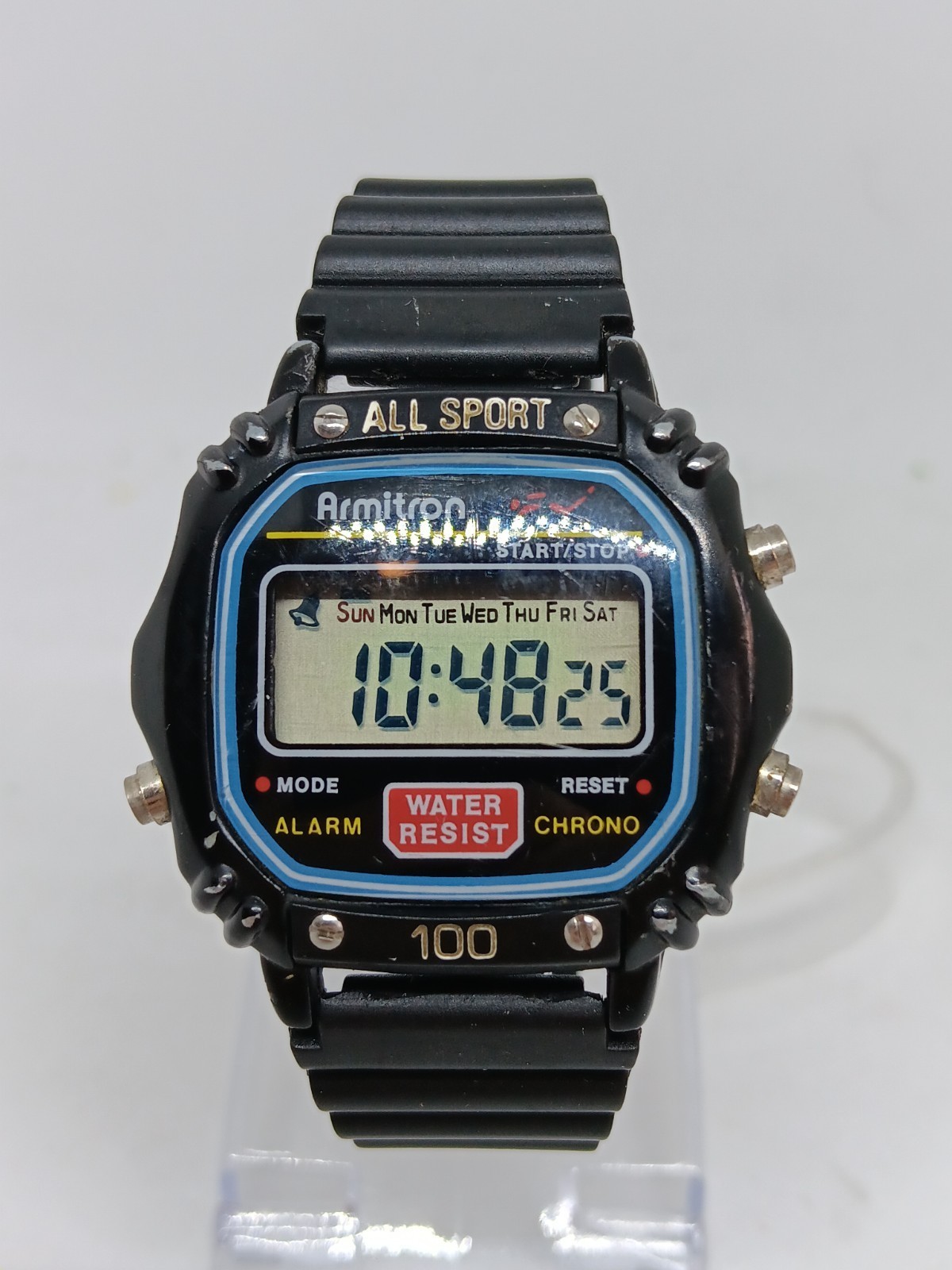 Vintage 1980s Armitron 40/6515H Module 1014 Men’s 40mm x 36mm Digital Watch