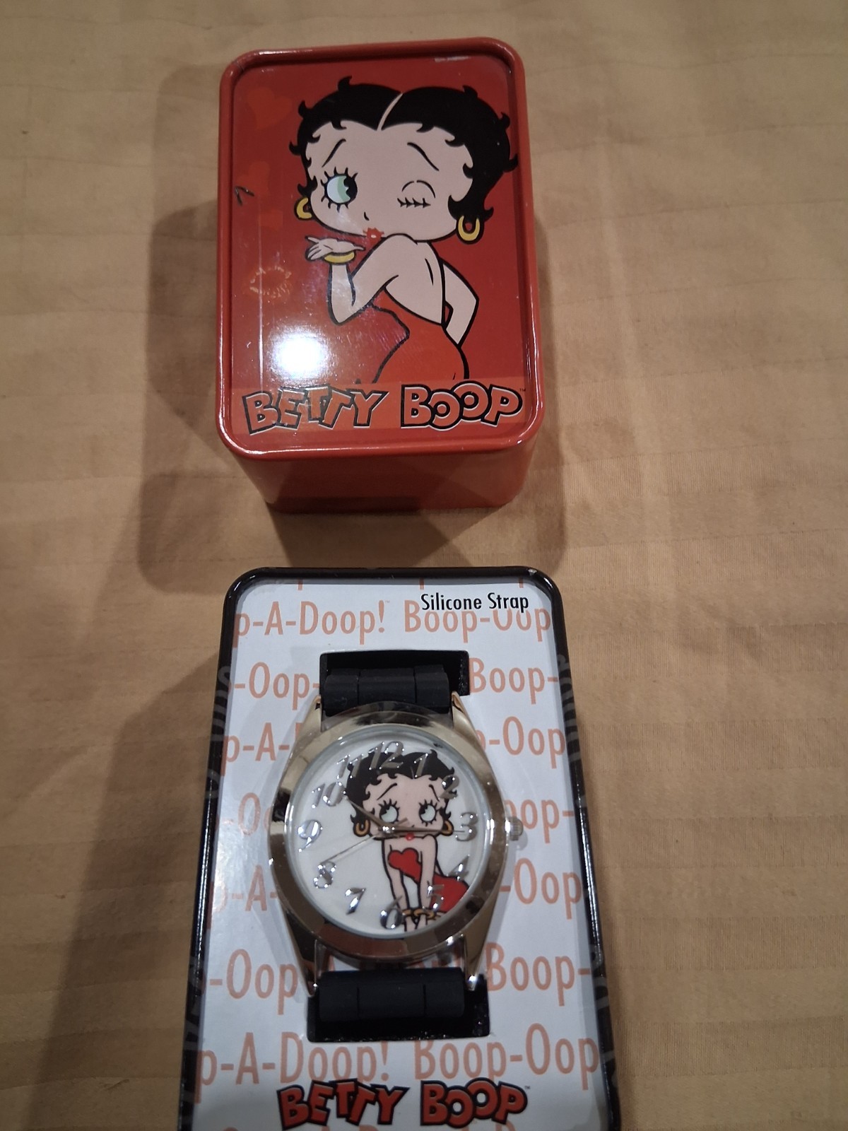 2013 Never used Betty Boop Women’s Watch With Tin Case