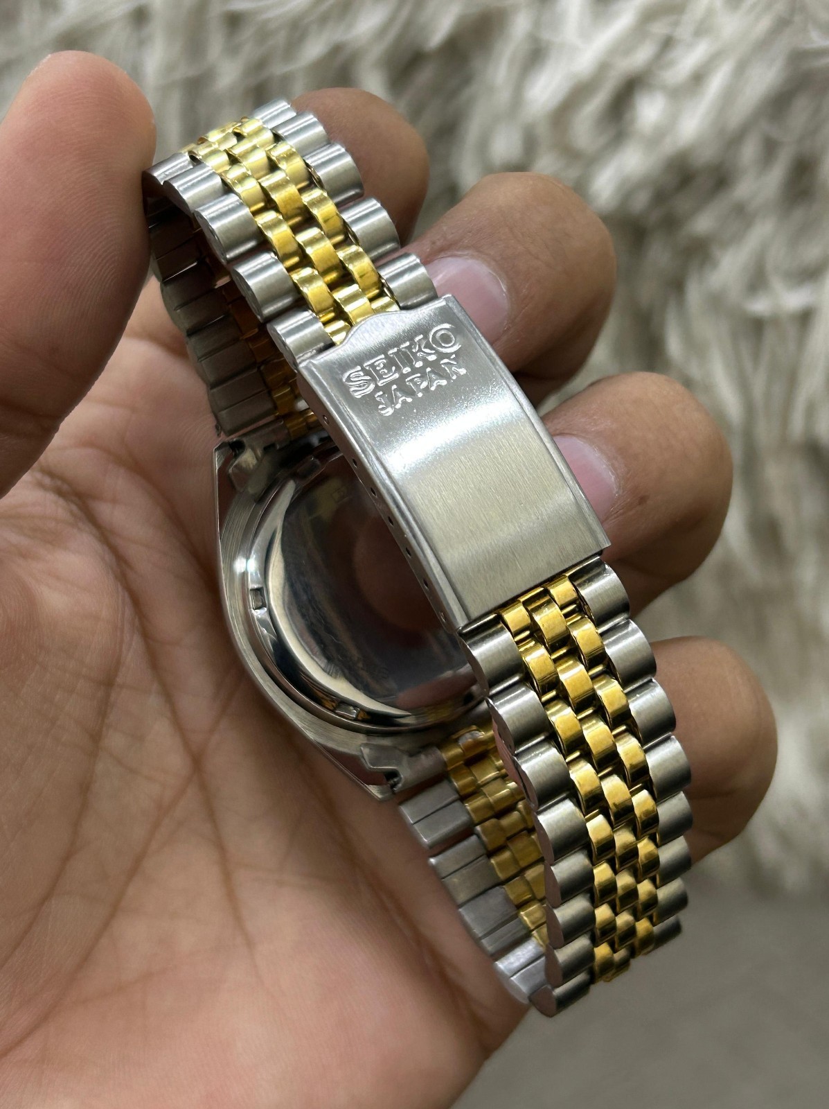 Rare Seiko 5 Automatic 17 jewel Silver Dial(changed) Japan Mens watch 7009-3111